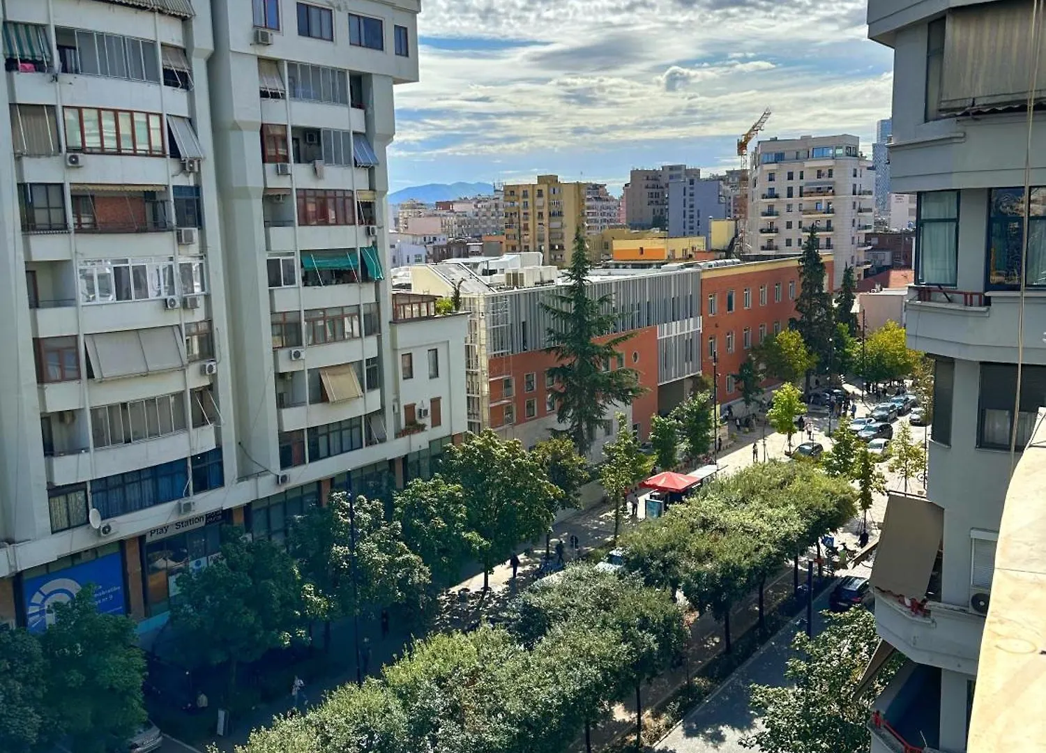 Ervin Apartment - 5 Min To Skenderbeg Square Tirana